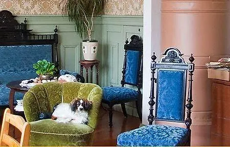 Hotell Merilaenhovin 4*